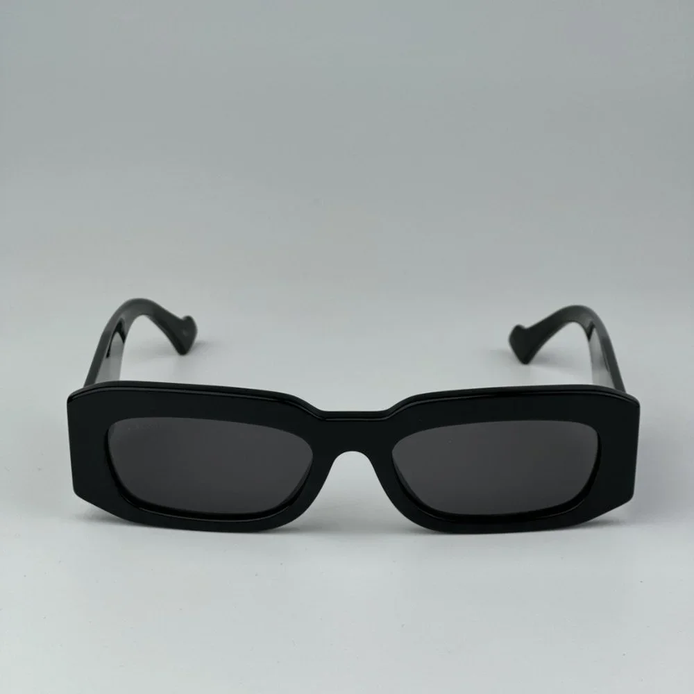 Gucci GG1426S 001 BRAND NEW Sunglasses Black Grey Unisex Rectangle